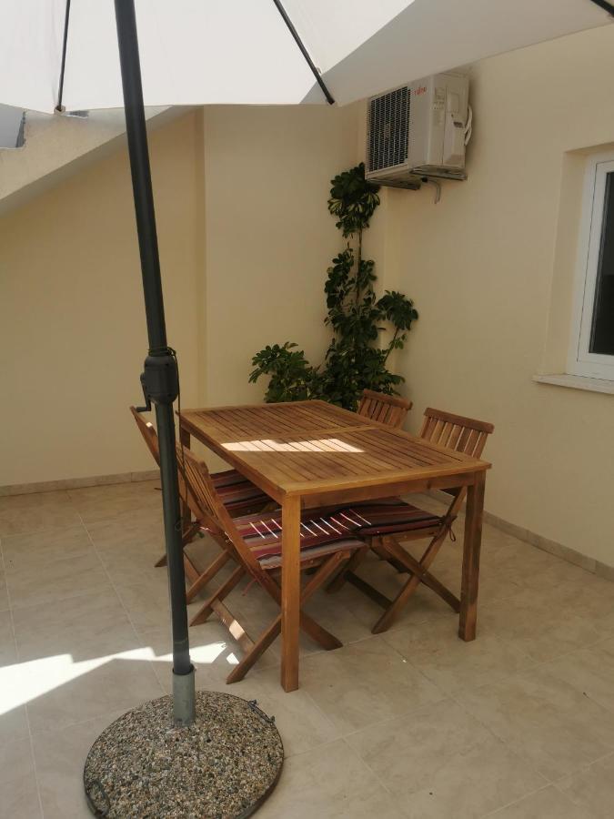 Apartmani Kronjac Milna  Esterno foto