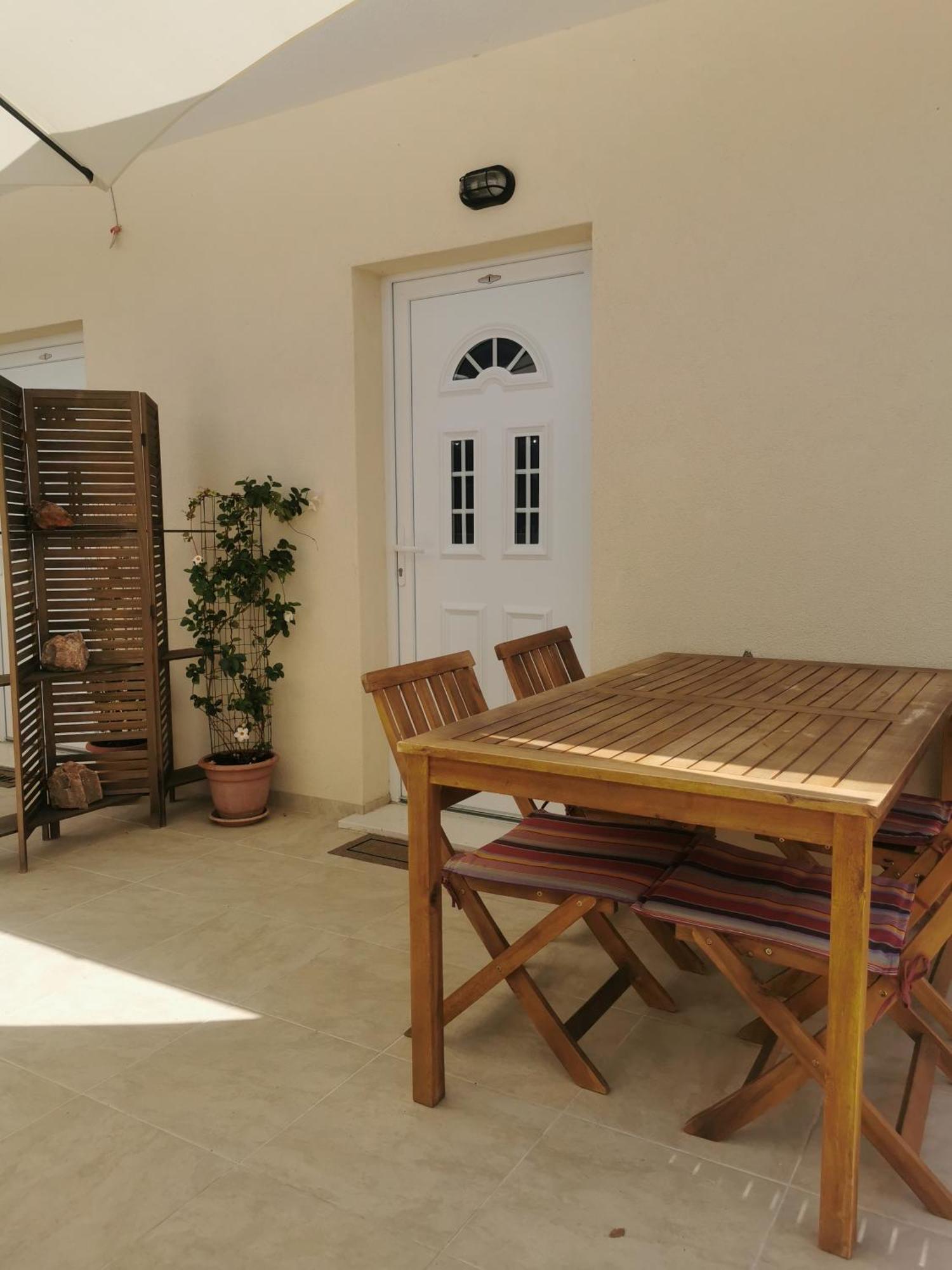 Apartmani Kronjac Milna  Esterno foto