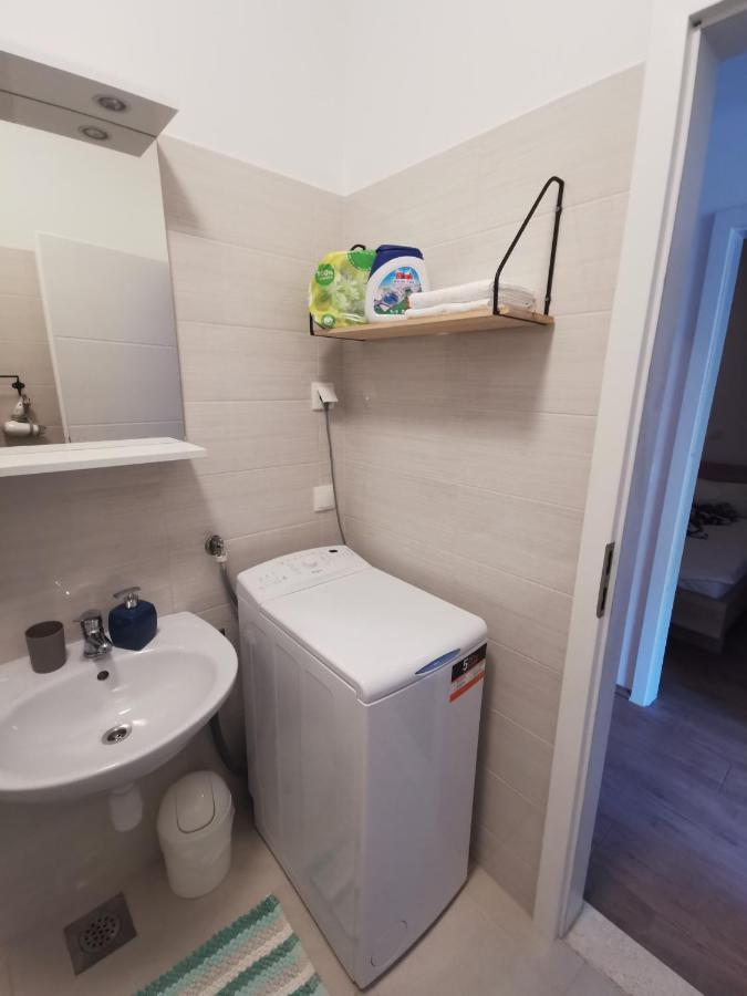 Apartmani Kronjac Milna  Esterno foto